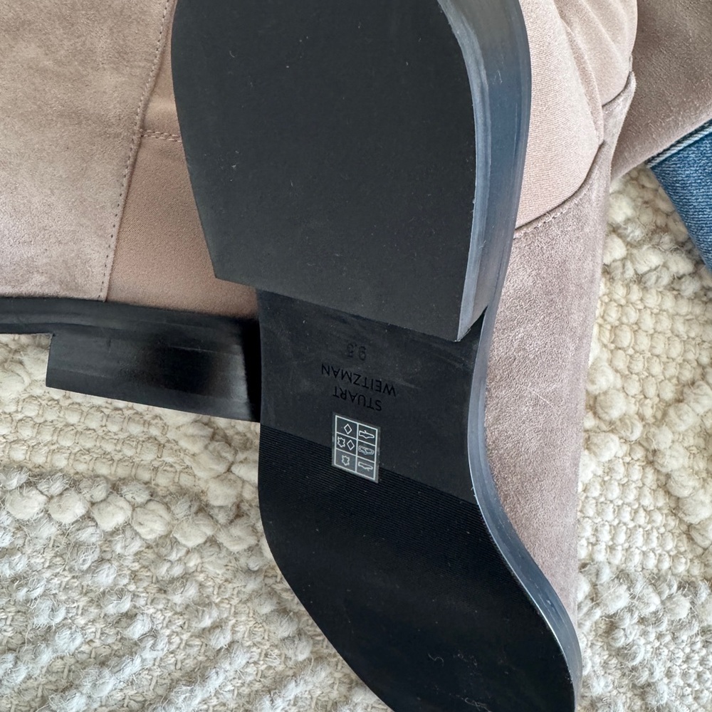 Stuart Weizman Over the Suede Knee-High Boots - Picture 10 of 15